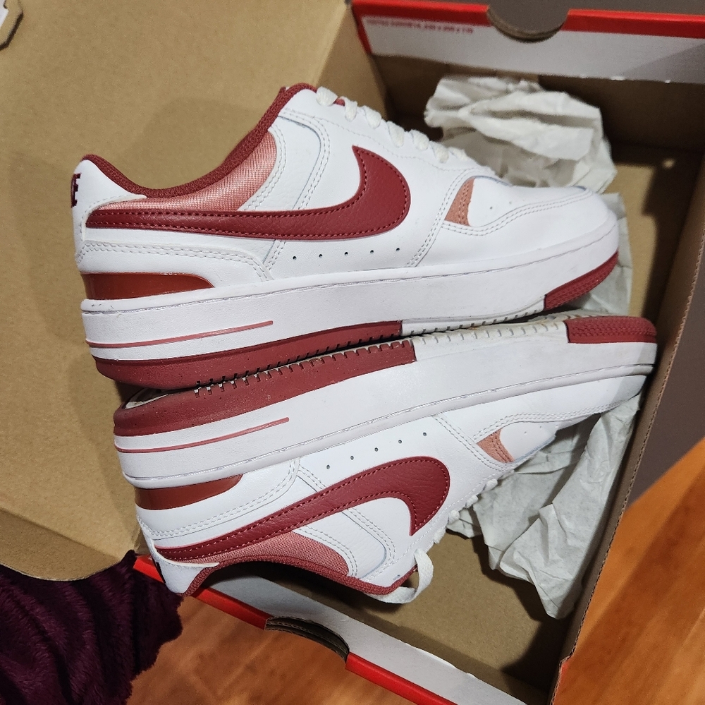 Nike Women's White and Burgundy/Maroon Low-Top Sneakers - Picture 5 of 5